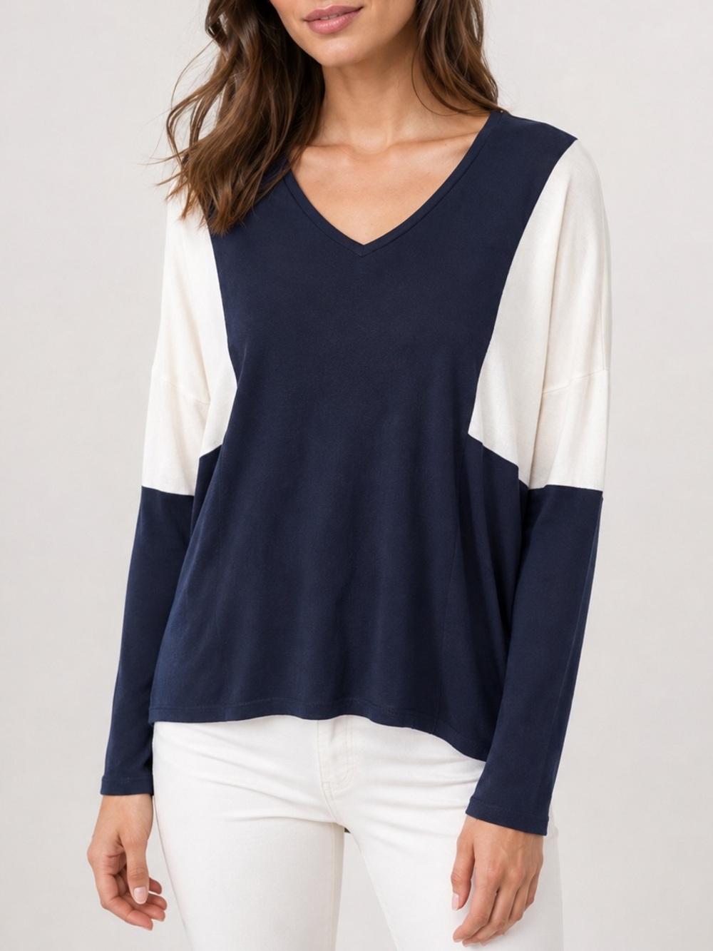 Vince Color-block Long-Sleeve Knit Top Size M White  Ivory Navy Blue Stretchy